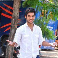 Aadi at Lovely Press Meet - Arrivals - Pictures | Picture 122206